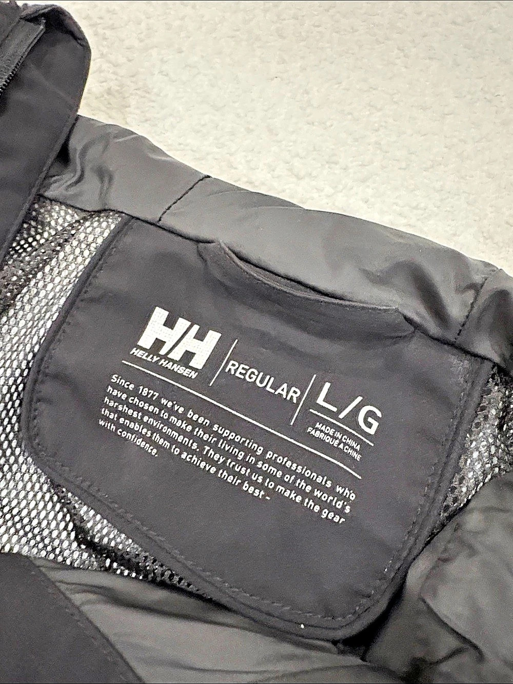 Helly Hansen Hooded Ski Jacket Black Large - Picture 2 of 9